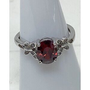 Womens Size 6 Dainty Silver 925 Ring With Red Gemstone And Butterflies On Sides